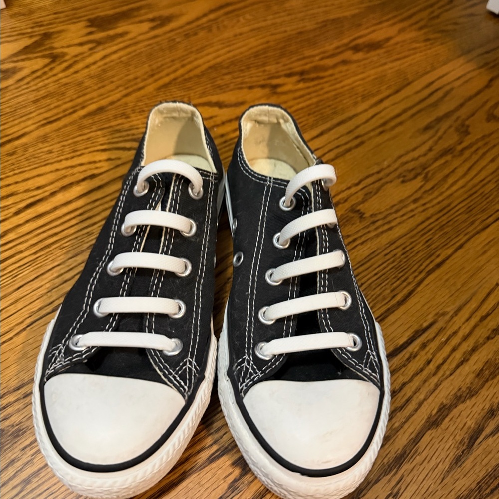 Boys Converse